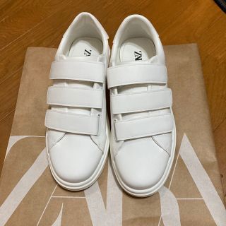 ザラ(ZARA)の★専用❗️ZARA   ベルクロ　スニーカー　値下げ！(スニーカー)