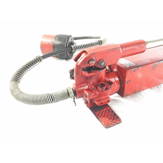 ☆中古品☆RIKEN リケン 理研 手動油圧ポンプ P-4 シリンダー ☆中古品☆RIKEN リケン 理研 手動油圧ポンプ P-4 シリンダー