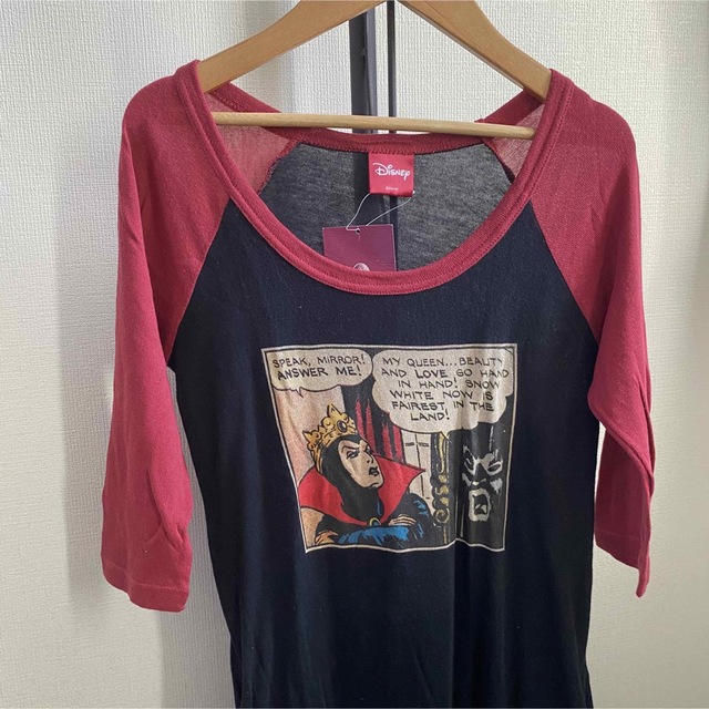 Disney(ディズニー)の女王のTシャツワンピース レディースのワンピース(ロングワンピース/マキシワンピース)の商品写真