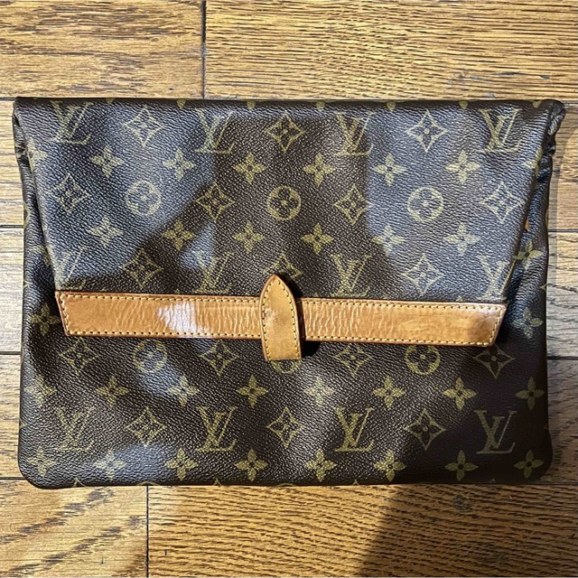 LOUIS VUITTON ルイヴィトン　クラッチバック　希少