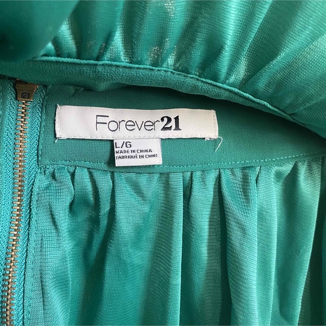 FOREVER 21(フォーエバートゥエンティーワン)のカラーシフォンスカート(Green) レディースのスカート(ミニスカート)の商品写真