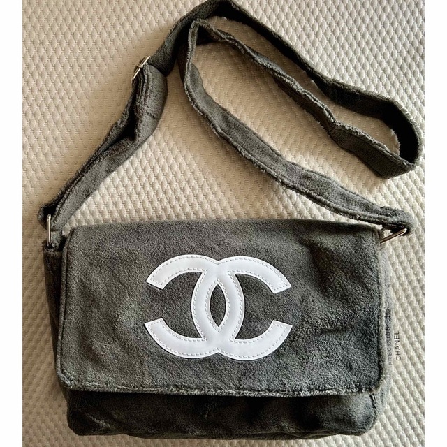 CHANEL レア　ポーチ ノベルティ