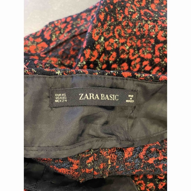 ZARA(ザラ)のザラ　ショートパンツ　ZARA レディースのパンツ(ショートパンツ)の商品写真