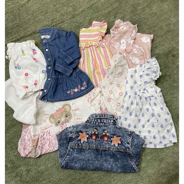 babyGAP(ベビーギャップ)の9点セット60cm女の子ベビー洋服　デニムなしなら600円引き キッズ/ベビー/マタニティのベビー服(~85cm)(ワンピース)の商品写真