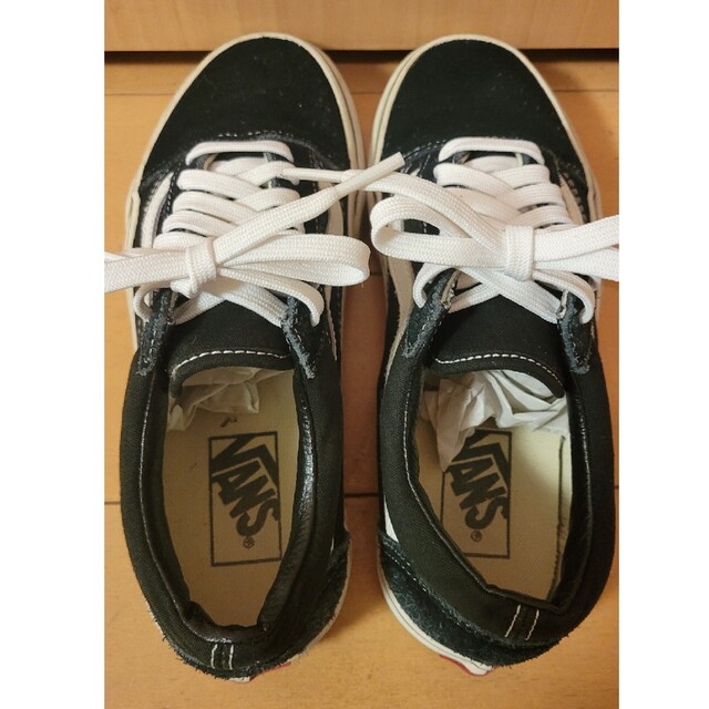 バンズ オールド スクール ブラック ホワイト レディースの靴/シューズ(スニーカー)の商品写真