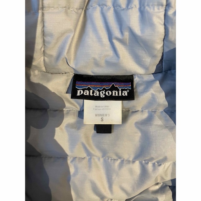 patagonia(パタゴニア)のパタゴニア　ダウンコート レディースのジャケット/アウター(ダウンコート)の商品写真