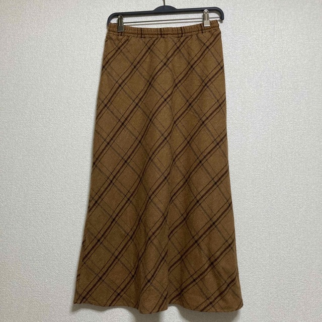 Khaju(カージュ)のKhaju チェック フレアスカート レディースのスカート(ロングスカート)の商品写真