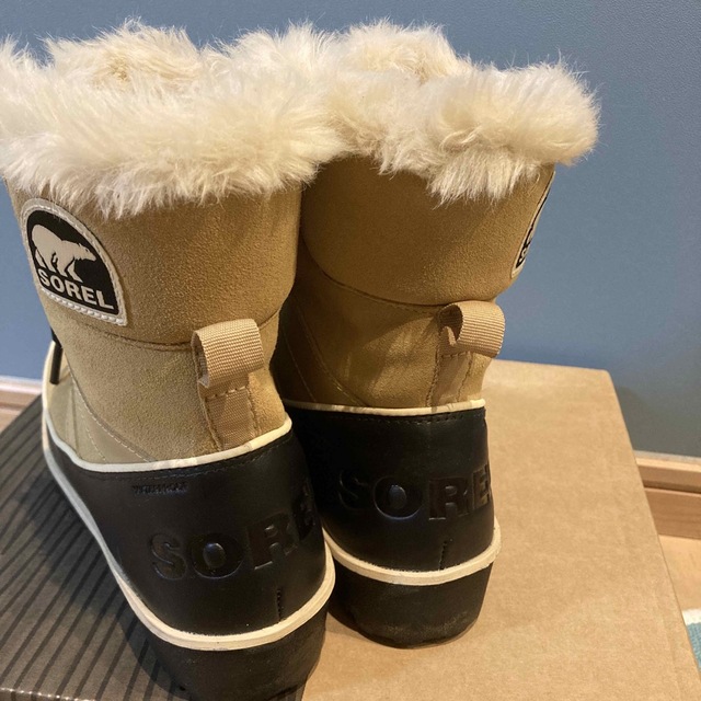 SOREL(ソレル)のソレル　SOREL ブーツ　TIVOLI Ⅱ ティボリ２　スノーブーツ　美品 レディースの靴/シューズ(ブーツ)の商品写真