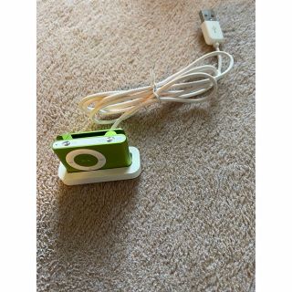 アイポッド(iPod)のiPod shuffle 緑　グリーン　(ポータブルプレーヤー)