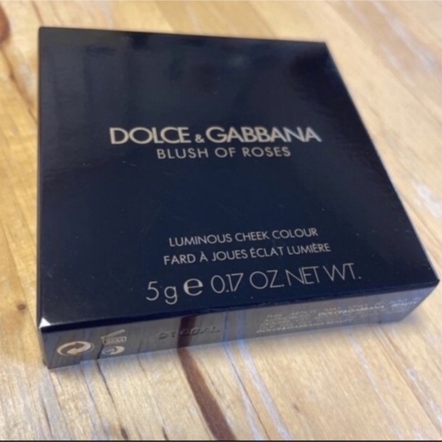 DOLCE&GABBANA(ドルチェアンドガッバーナ)の新品未開封　ドルガバ　ブラッシュオブローズ　ルミナスチークカラー　200 コスメ/美容のベースメイク/化粧品(チーク)の商品写真