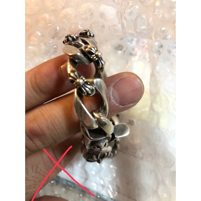 Chrome Hearts(クロムハーツ)のクロムハーツ好きはかならず見て メンズのアクセサリー(バングル/リストバンド)の商品写真