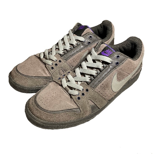Nike - Brown Suede Sneaker