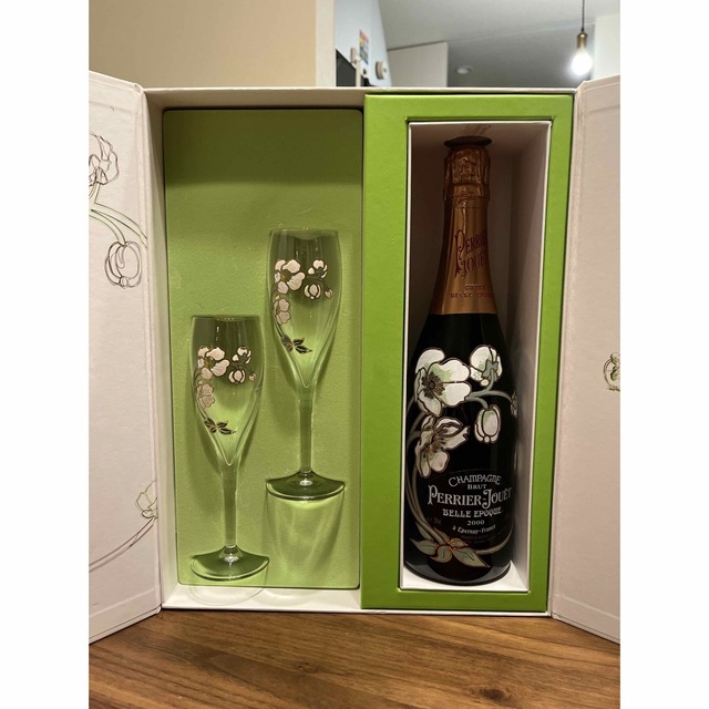クリアランス セール 未開封 ペリエ Perrier Jouet 2000 ベルエポック