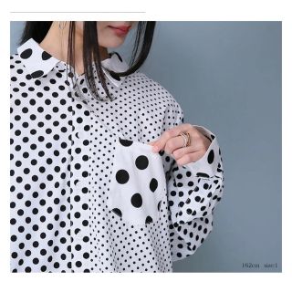 ノワール(NOIR)のn'OrLABEL  『アシンメトリードット柄シャツ(シャツ/ブラウス(長袖/七分))