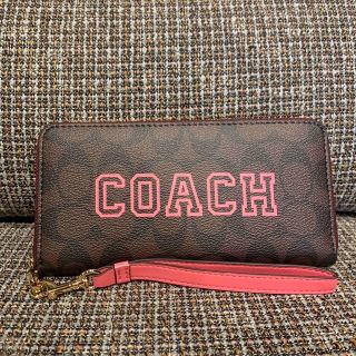 コーチ(COACH)の2/1まで本体のみ　856   コーチ　ロゴ　ピンク　ライトワインレッドエナメル(財布)