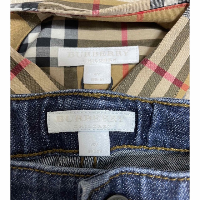 BURBERRY(バーバリー)の新品★男の子チェックシャツとデニムパンツ4y=104㎝　上下セット キッズ/ベビー/マタニティのキッズ服男の子用(90cm~)(ブラウス)の商品写真