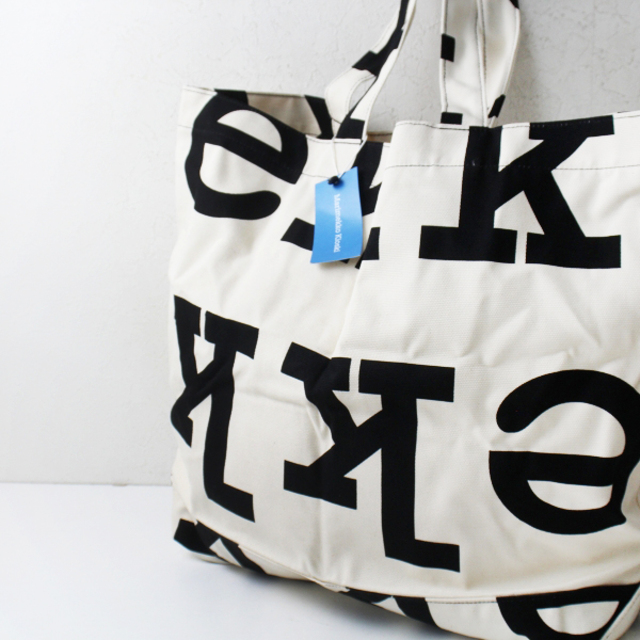 トートバッグ未使用 定価2.7万 marimekko マリメッコ AHKERA LOGO BAG one size/アイボリー キャンバス トートバッグ【2400013131445】