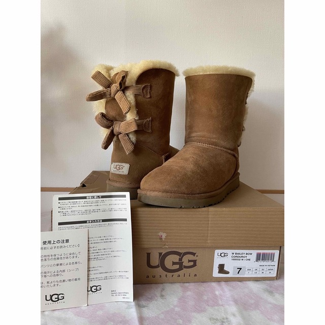 ugg ムートン　ブーツ　リボン　bow 24cm