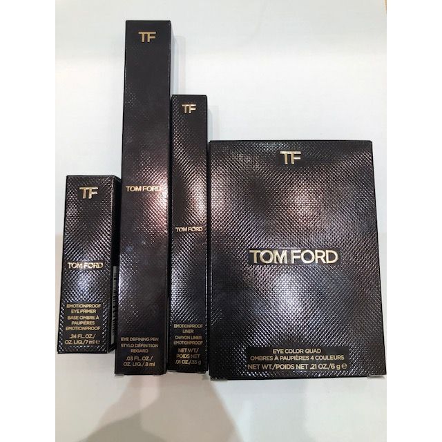 ◆【お値下げ中】4万円相当 TOM FORD　トムフォード　化粧4点セット