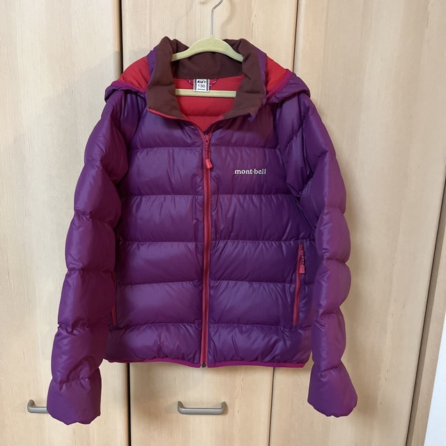 mont bell(モンベル)のモンベル　キッズダウン130 キッズ/ベビー/マタニティのキッズ服女の子用(90cm~)(ジャケット/上着)の商品写真