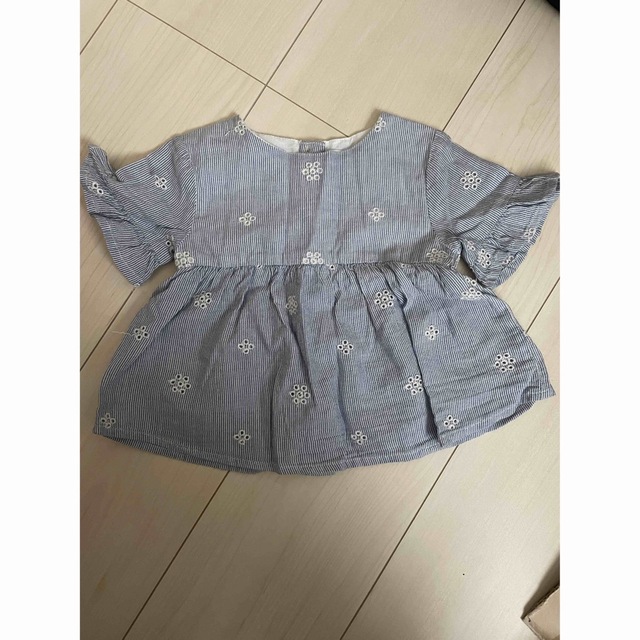 ZARA KIDS(ザラキッズ)のZARA kids  トップス　6-9month キッズ/ベビー/マタニティのベビー服(~85cm)(シャツ/カットソー)の商品写真