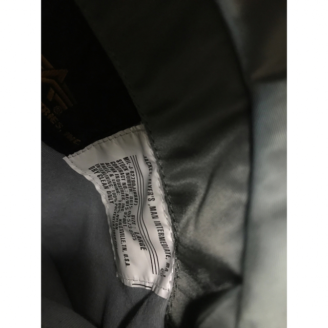 ALPHA INDUSTRIES アルファ インダストリーズ MA-1 リバーシブルフライトジャケット ワッペンの通販 by neko アルファ インダストリーズ MA-1 リバーシブルフライトジャケット ワッペン