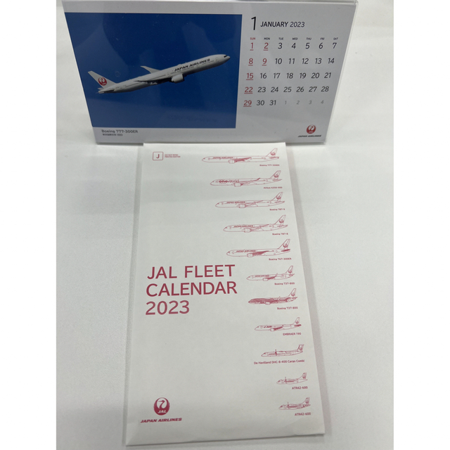 JAL(日本航空)(ジャル(ニホンコウクウ))の#JALカレンダー2023(卓上)新品 インテリア/住まい/日用品の文房具(カレンダー/スケジュール)の商品写真