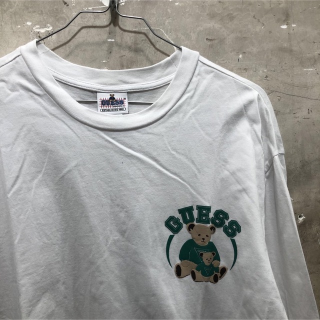 GUESS(ゲス)の古着GUESS ゲス テディーベア ロンティー メンズのトップス(Tシャツ/カットソー(七分/長袖))の商品写真