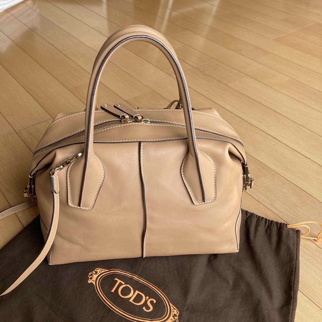 TOD'S(トッズ)のトッズ　 Dスタイリング2wayバッグ　保存袋付き レディースのバッグ(ハンドバッグ)の商品写真