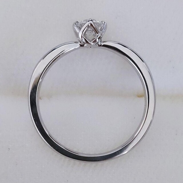 俄 ダイヤモンド リング Pt950 0.213ct F VVS-2 3EX