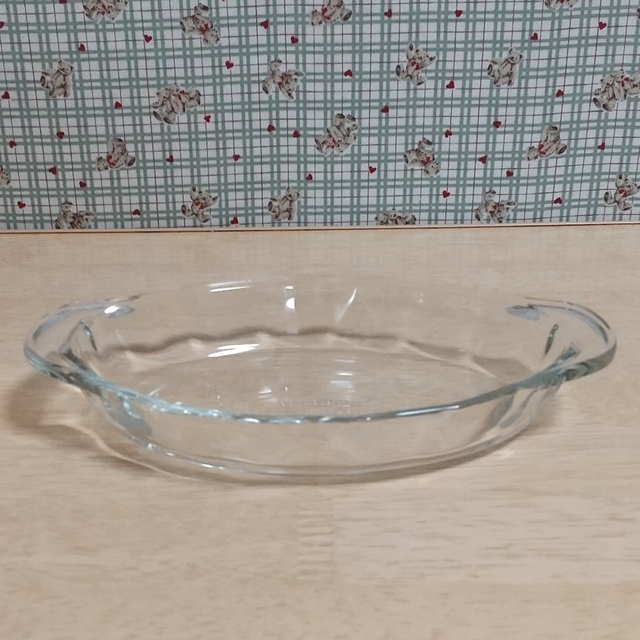 Pyrex(パイレックス)のパイレックス 耐熱ガラス製グラタン皿 6枚セット 未使用 インテリア/住まい/日用品のキッチン/食器(食器)の商品写真