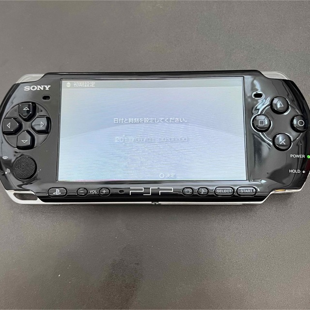 PlayStation Portable(プレイステーションポータブル)のSONY PSP PSP3000 ブラック　本体  ジャンク品 エンタメ/ホビーのゲームソフト/ゲーム機本体(携帯用ゲーム機本体)の商品写真