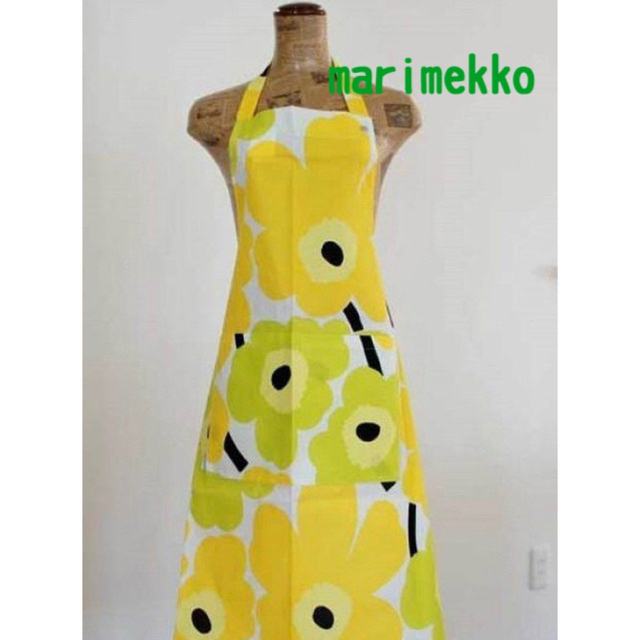 marimekko(マリメッコ)の新品　marimekko  マリメッコ   エプロン　イエロー　ウニッコ　花柄 インテリア/住まい/日用品のキッチン/食器(収納/キッチン雑貨)の商品写真