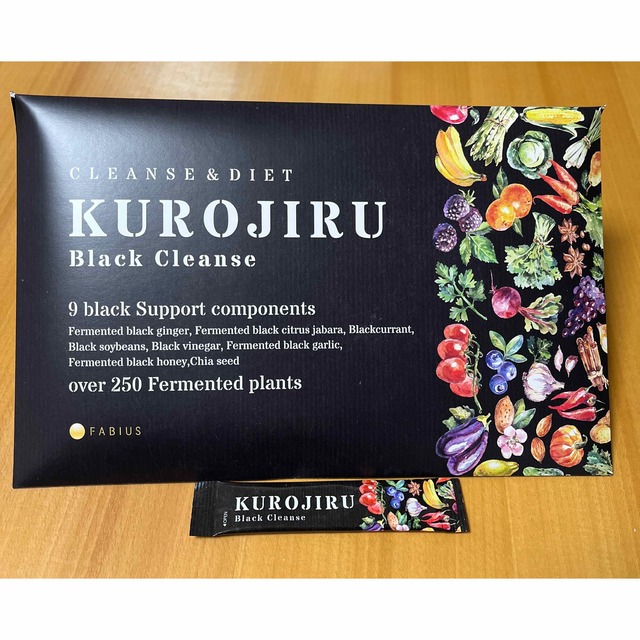 FABIUS(ファビウス)の黒汁 KUROJIRU Black Cleanse 30包 コスメ/美容のダイエット(ダイエット食品)の商品写真