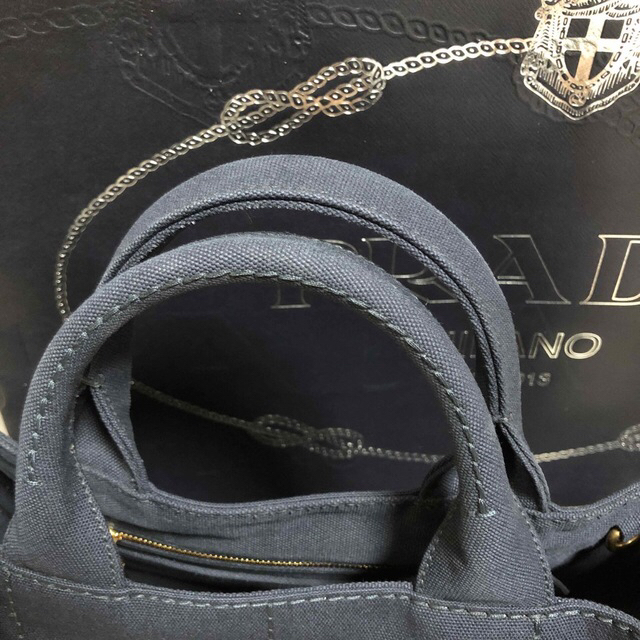 PRADA(プラダ)の超美品✨プラダ  カナパM レディースのバッグ(トートバッグ)の商品写真