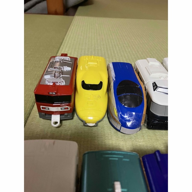ハッピーセット　プラレール　まとめ売り⭐︎ キッズ/ベビー/マタニティのおもちゃ(電車のおもちゃ/車)の商品写真