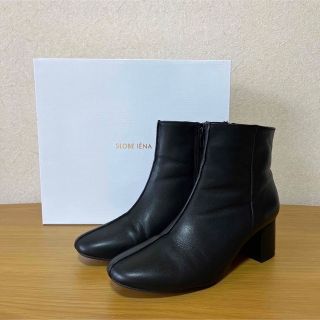 スローブイエナ(SLOBE IENA)の【美品】 スローブイエナ　ショートブーツ(ブーツ)