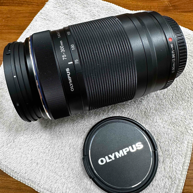 OLYMPUS(オリンパス)のOLYMPUS DIGITAL ED 75-300mm F4.8-6.7 II スマホ/家電/カメラのカメラ(レンズ(ズーム))の商品写真