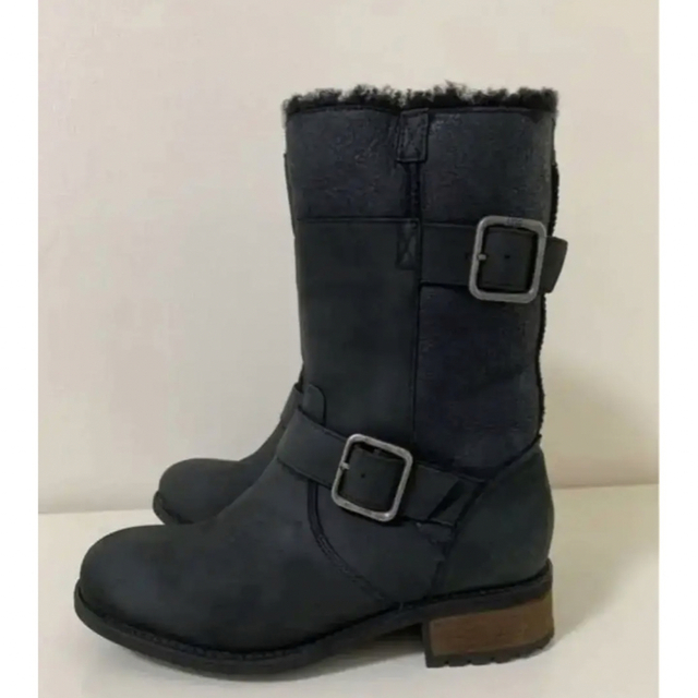 新品　UGG アグ  ブーツ　レディース  耐水　防寒