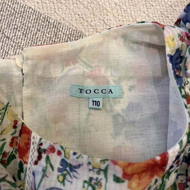 TOCCA(トッカ)のトッカ　花柄ワンピース 110cm キッズ/ベビー/マタニティのキッズ服女の子用(90cm~)(ワンピース)の商品写真