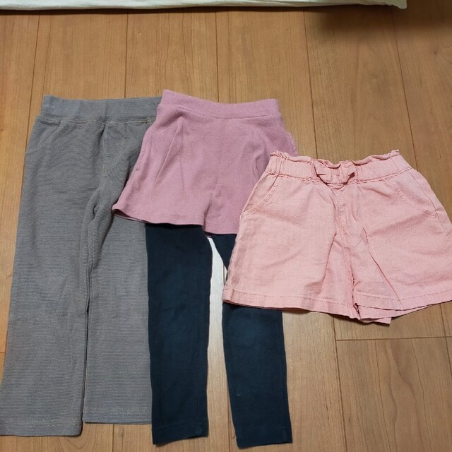 90サイズ　ボトム　３着セット キッズ/ベビー/マタニティのキッズ服女の子用(90cm~)(パンツ/スパッツ)の商品写真