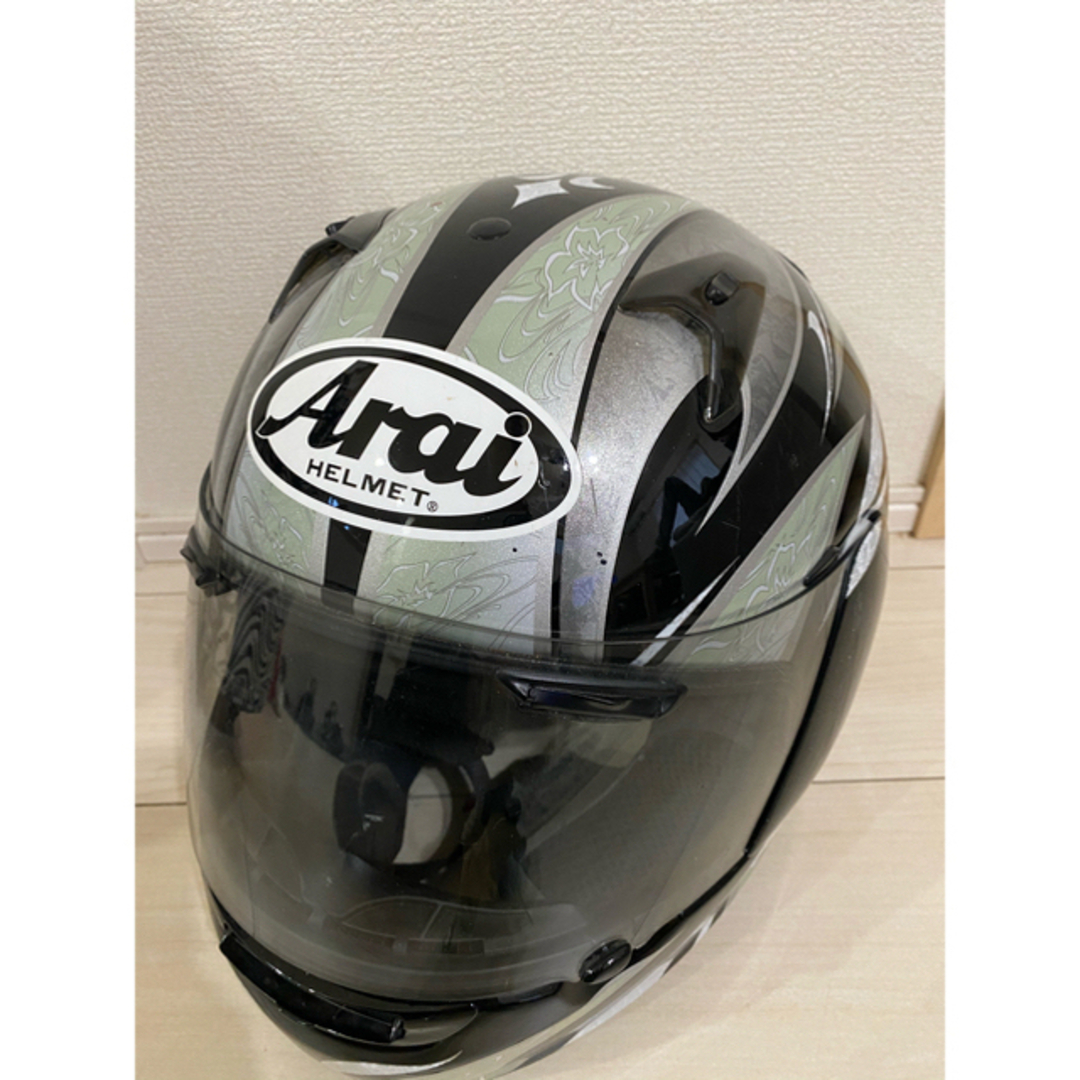 Arai フルフェイス　ヘルメット 自動車/バイクのバイク(ヘルメット/シールド)の商品写真