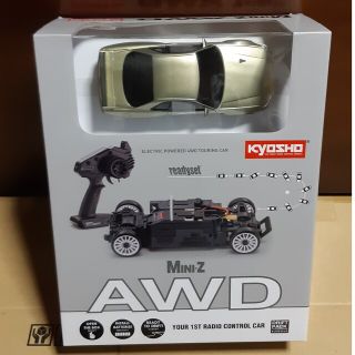 【しんじ さま専用】京商 ミニッツ AWD 日産 スカイライン GT-Rの
