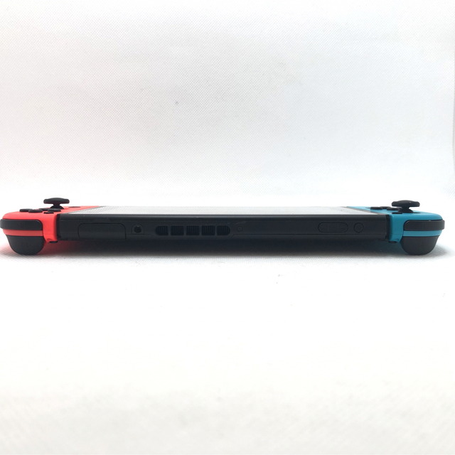 任天堂(ニンテンドウ)の美品　Nintendo Switch 本体　箱無　HAC-001[01]  YS エンタメ/ホビーのゲームソフト/ゲーム機本体(家庭用ゲーム機本体)の商品写真