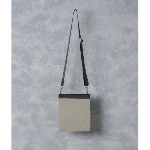 LIDNM(リドム)の【完売品】ADRER The shoulder bag/ショルダーバッグ レディースのバッグ(ショルダーバッグ)の商品写真