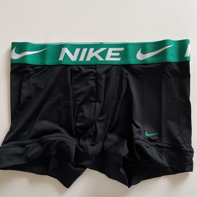 NIKE(ナイキ)のナイキ　メンズボクサー　3枚組　L(M) スポーツインナー　ドライフィット　下着 メンズのアンダーウェア(ボクサーパンツ)の商品写真