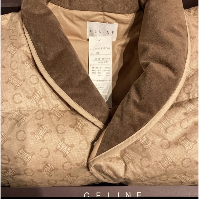 celine - 新品 未使用 CELINE マカダム柄 羽毛肩当て ダウンベスト ...