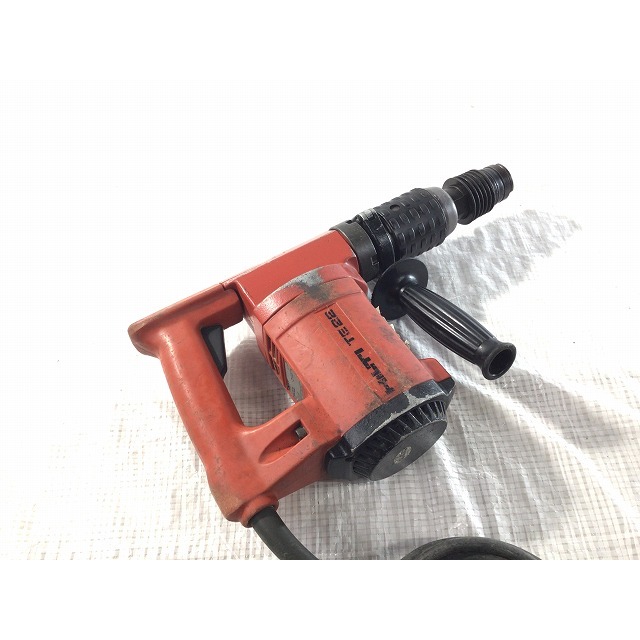 ☆品 2台セット☆makita マキタ 電動ハンマー HM0810 HILTI ヒルティ ハンマドリル TE22 ハツリ ※ブルポイント(未使用)付き 63398