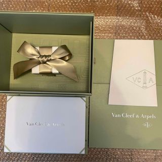 ヴァンクリーフアンドアーペル(Van Cleef & Arpels)のヴァンクリーフ&アーペル ネックレス ケース 空箱 紙袋 ギフトボックス(その他)