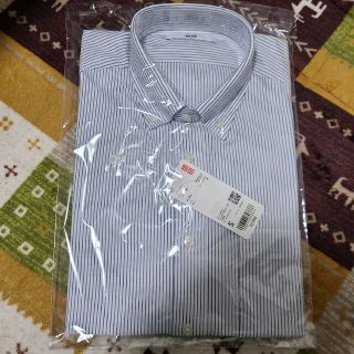 ユニクロ(UNIQLO)の2枚セット《新品》UNIQLO ノンアイロンジャージーシャツ（長袖） Sサイズ(シャツ)